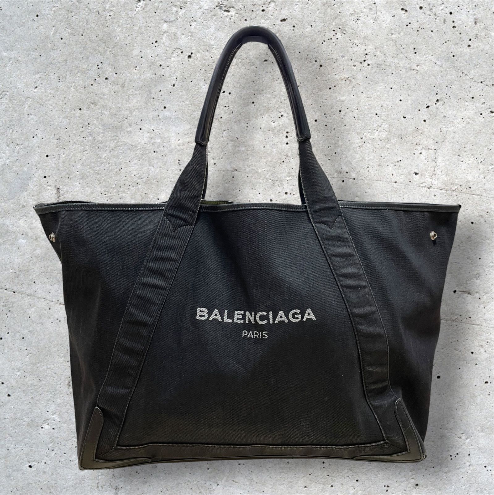 BALENCIAGA キャンパストートバッグ　ブラックハンドバッグ BALENCIAGA キャンバストートバッグ BLACK バレンシアガ ブラック TOTE