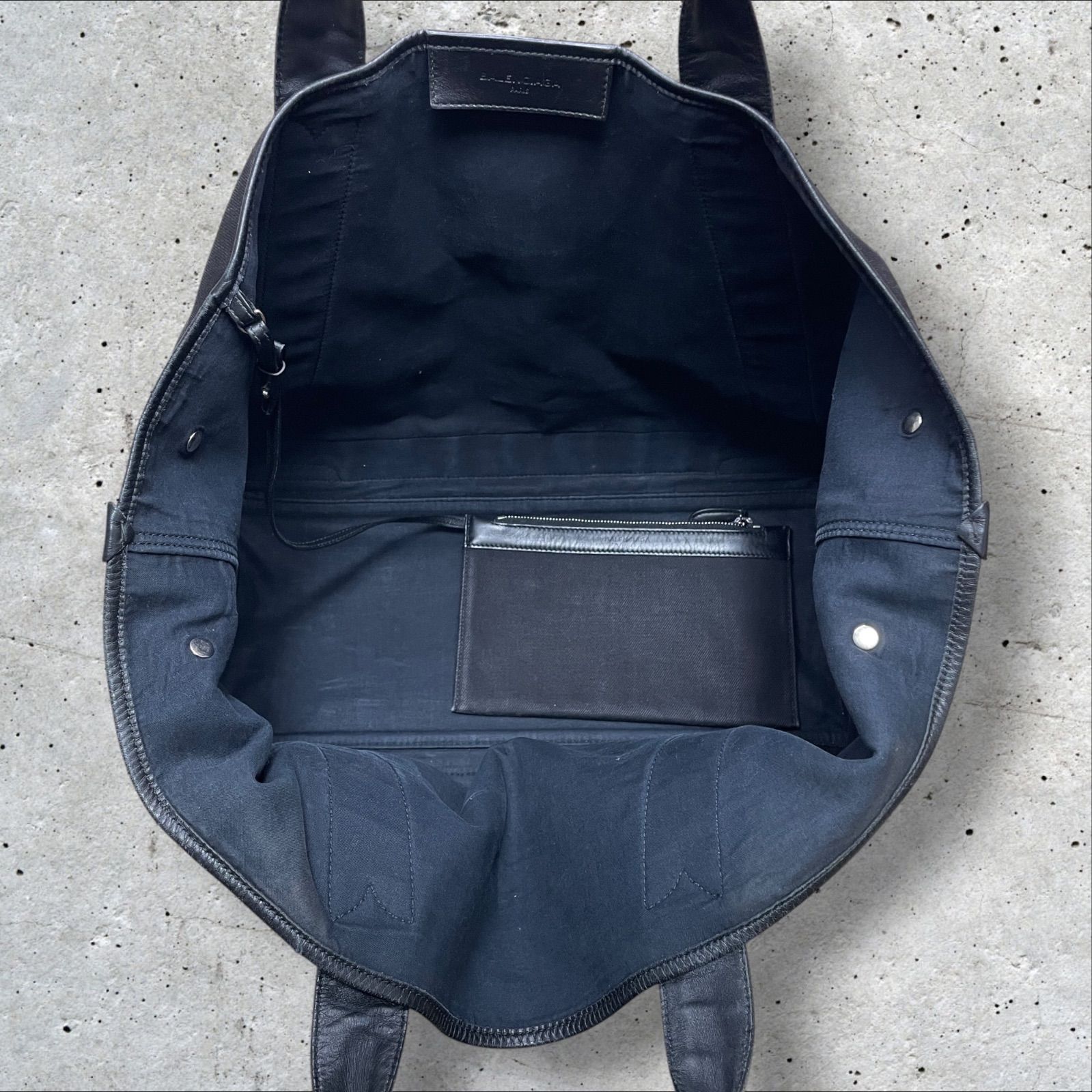 BALENCIAGA キャンバストートバッグ BLACK バレンシアガ ブラック TOTE 