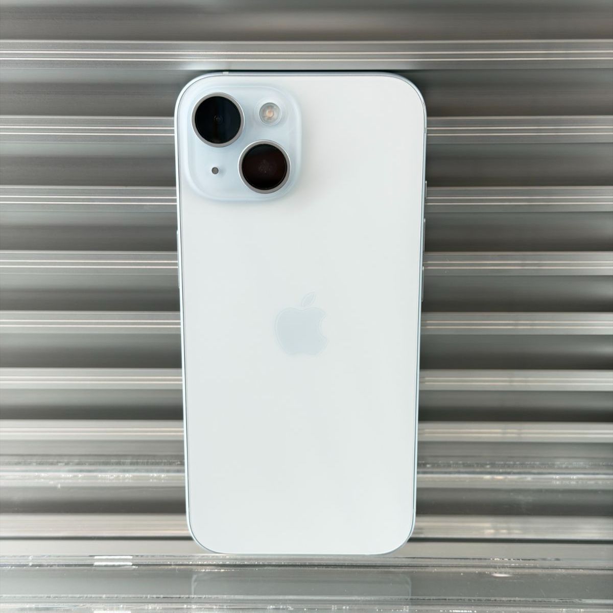 【並品】iPhone 15 128GB ブルー 本体