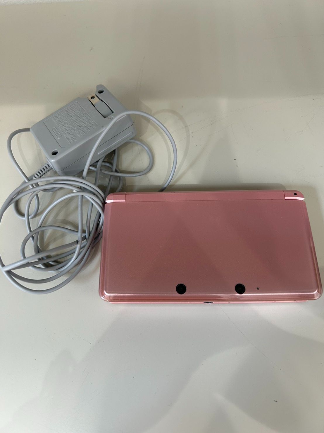 ニンテンドー3DS ミスティピンク本体【動作確認済み】
