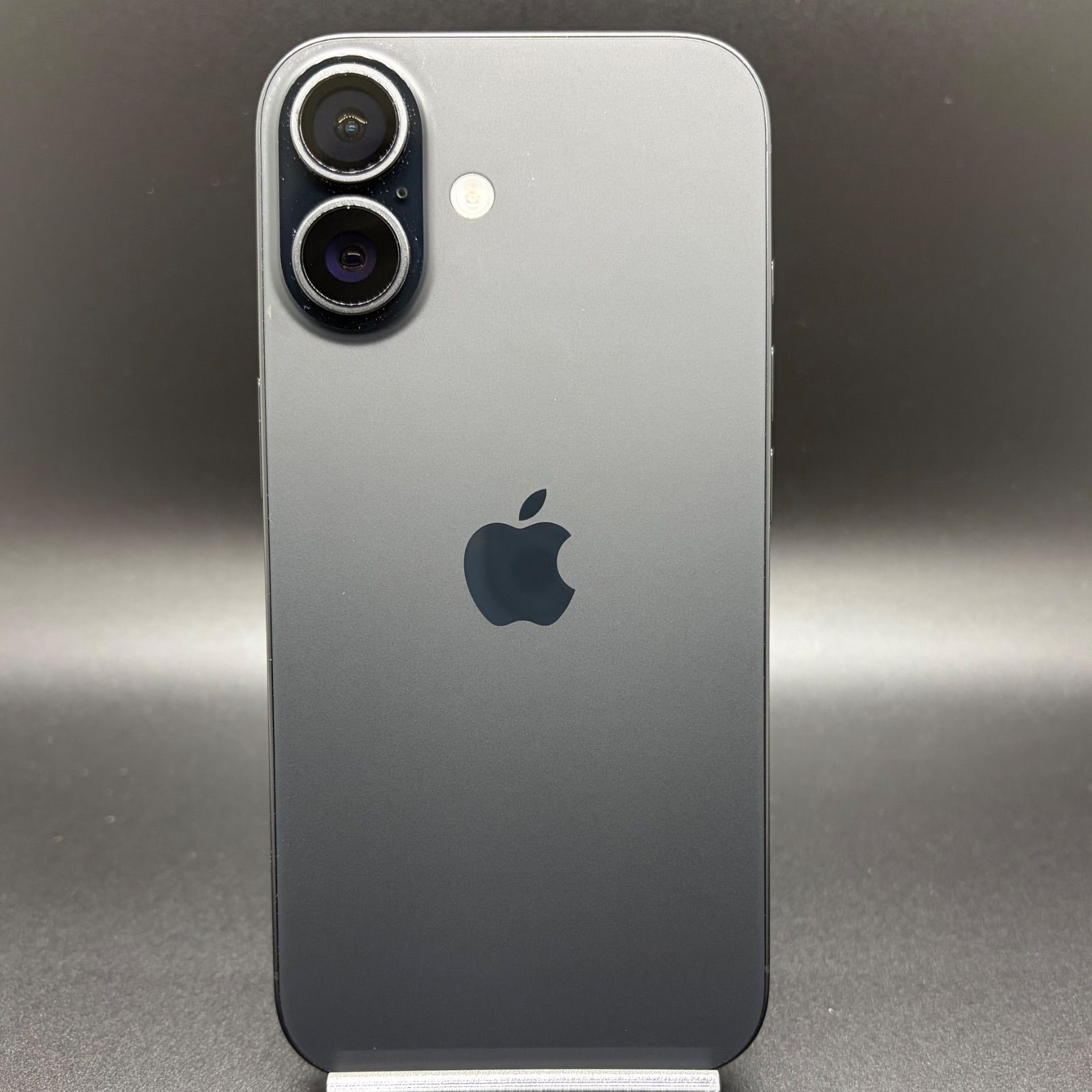 iPhone 16 128GB ブラック SIMフリー 5/31限定出品 - メルカリ