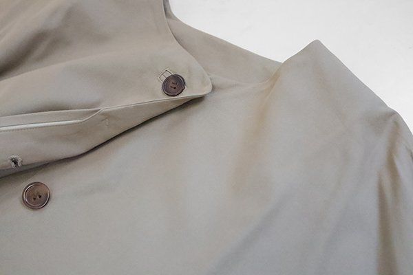 ARTS & SCIENCE ◆ コットンシルク* バルーンコート 襟なし ノーカラー サイズ1 カーキベージュ アーツ&サイエンス ◆MU16 ARTS & SCIENCE ◆ コットンシルク* バルーンコート 襟なし ノーカラー サイズ1 カーキベージュ アーツ&サイエンス ◆MU16
