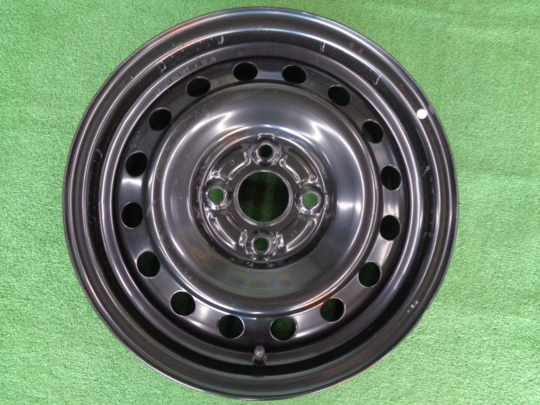 新車外し　トヨタ　ルーミー純正　14インチ　中古ホイール　4本セット　5J-14　4H100　+35　タンク　神奈川県　atsugiM174