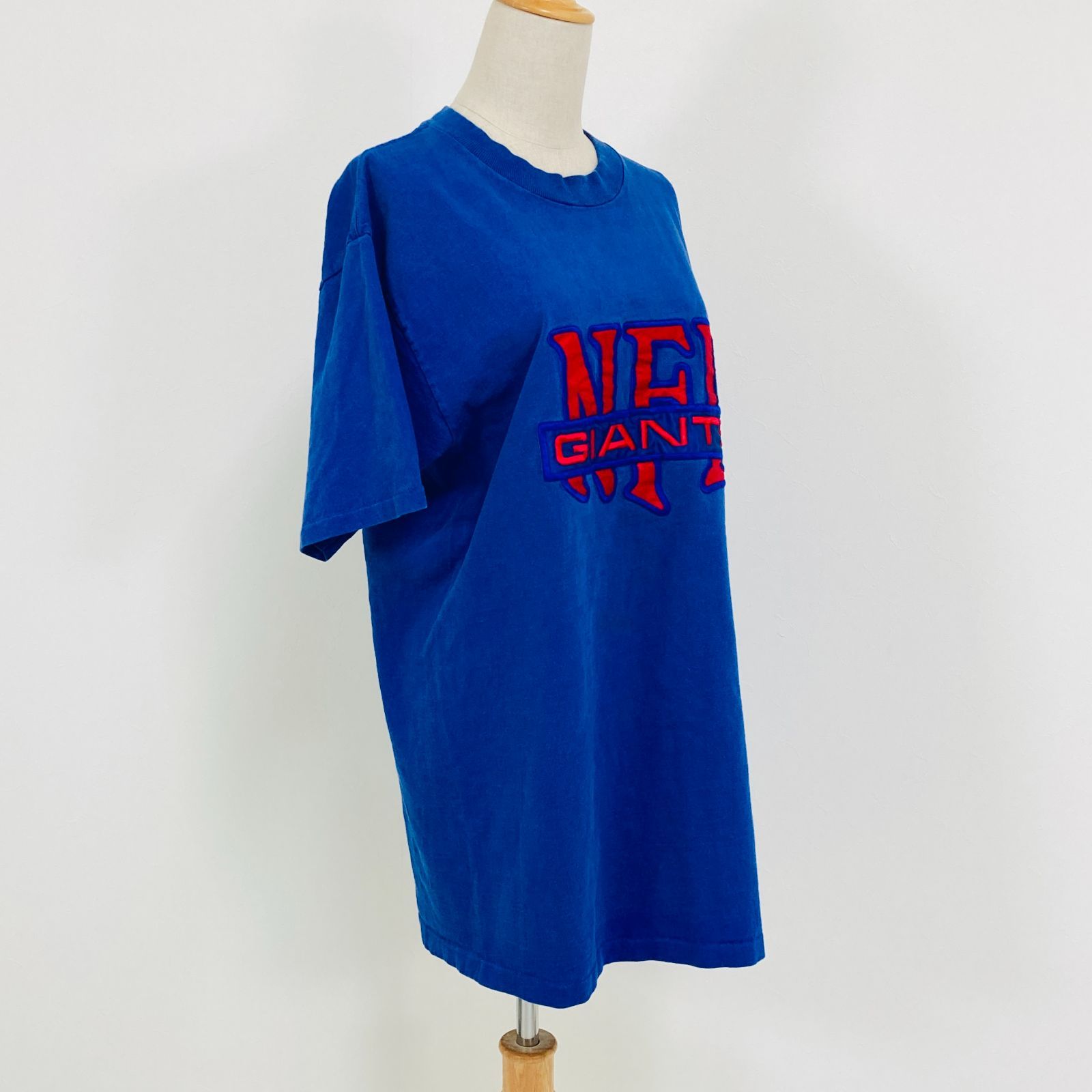 90s NUTMEG MILLS NFL GIANTS ジャイアンツ Tシャツ XL USA製 アメフト ヴィンテージ 刺繍ロゴ ナツメグ #K045-24 90s NUTMEG MILLS NFL GIANTS ジャイアンツ Tシャツ XL USA製 アメフト ヴィンテージ 刺繍ロゴ ナツメグ #K045-24