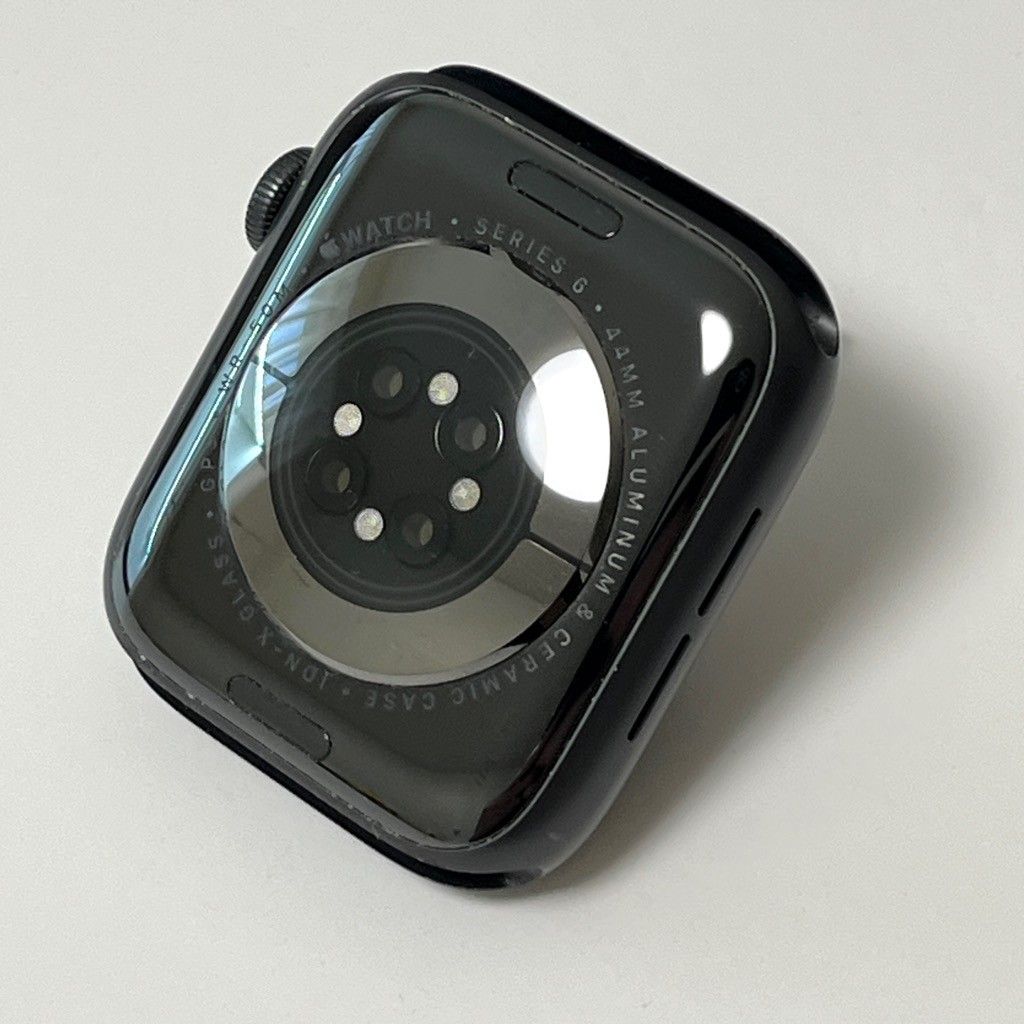 Apple Watch Series6 GPS 44mm アルミニウム バッテリー79% M00H3J/A スペースグレイ バンドM/L A2292 本体 中古 S416