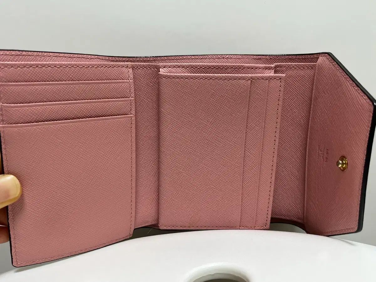 MCM Love&Letter ヴィセトス 二つ折り財布 MCM Love&Letter ヴィセトス 二つ折り財布