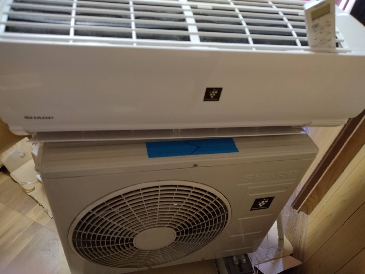 シャープ（SHARP）７−１０畳用/ ２０２２年/ ２.５kw【取付け工賃サービス】