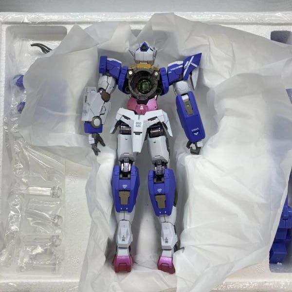 中古】バンダイ METAL BUILD ダブルオークアンタ フルセイバー 開封品