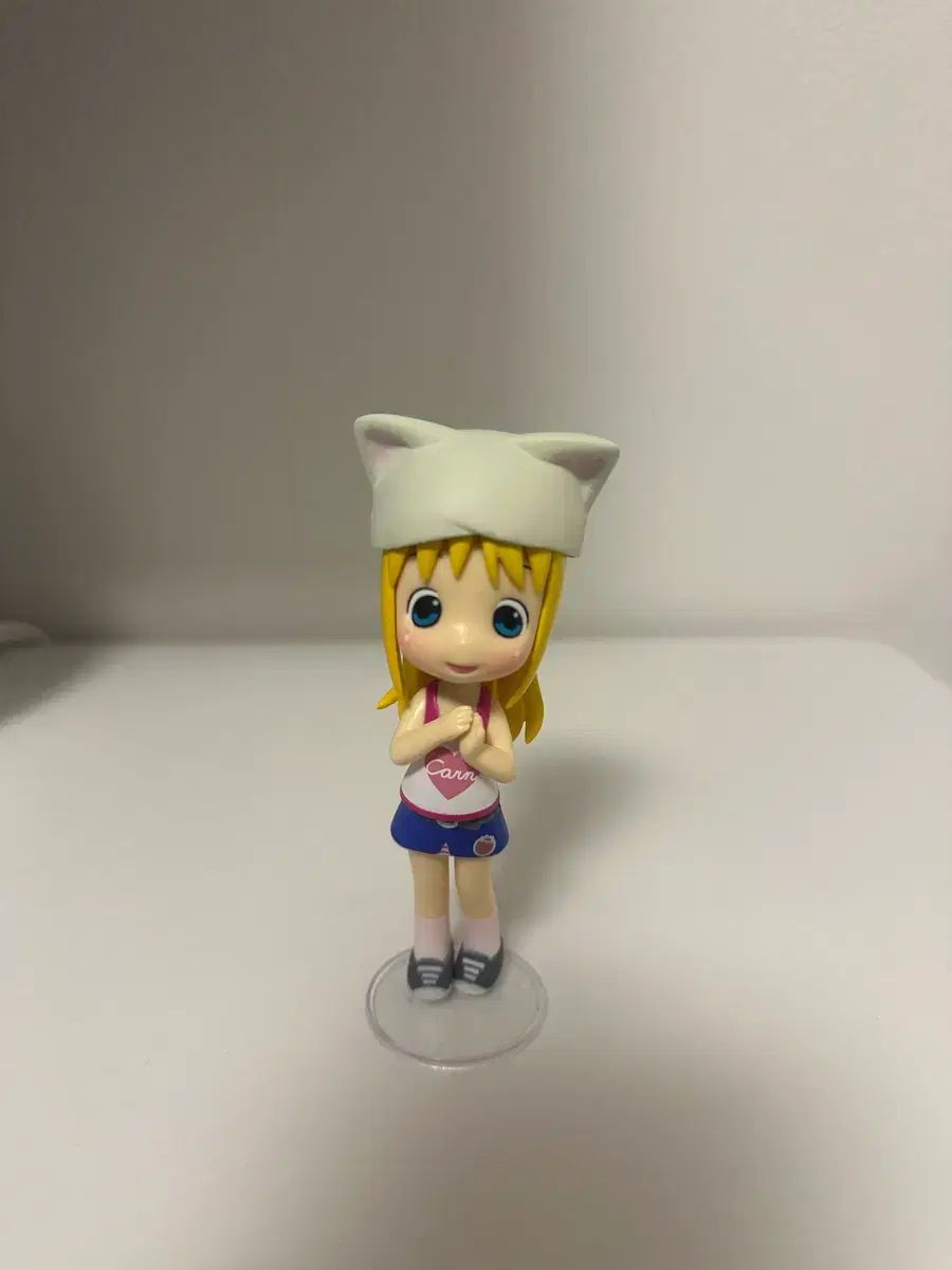 イチゴマシュマロ フィギュア アナ タートルネック