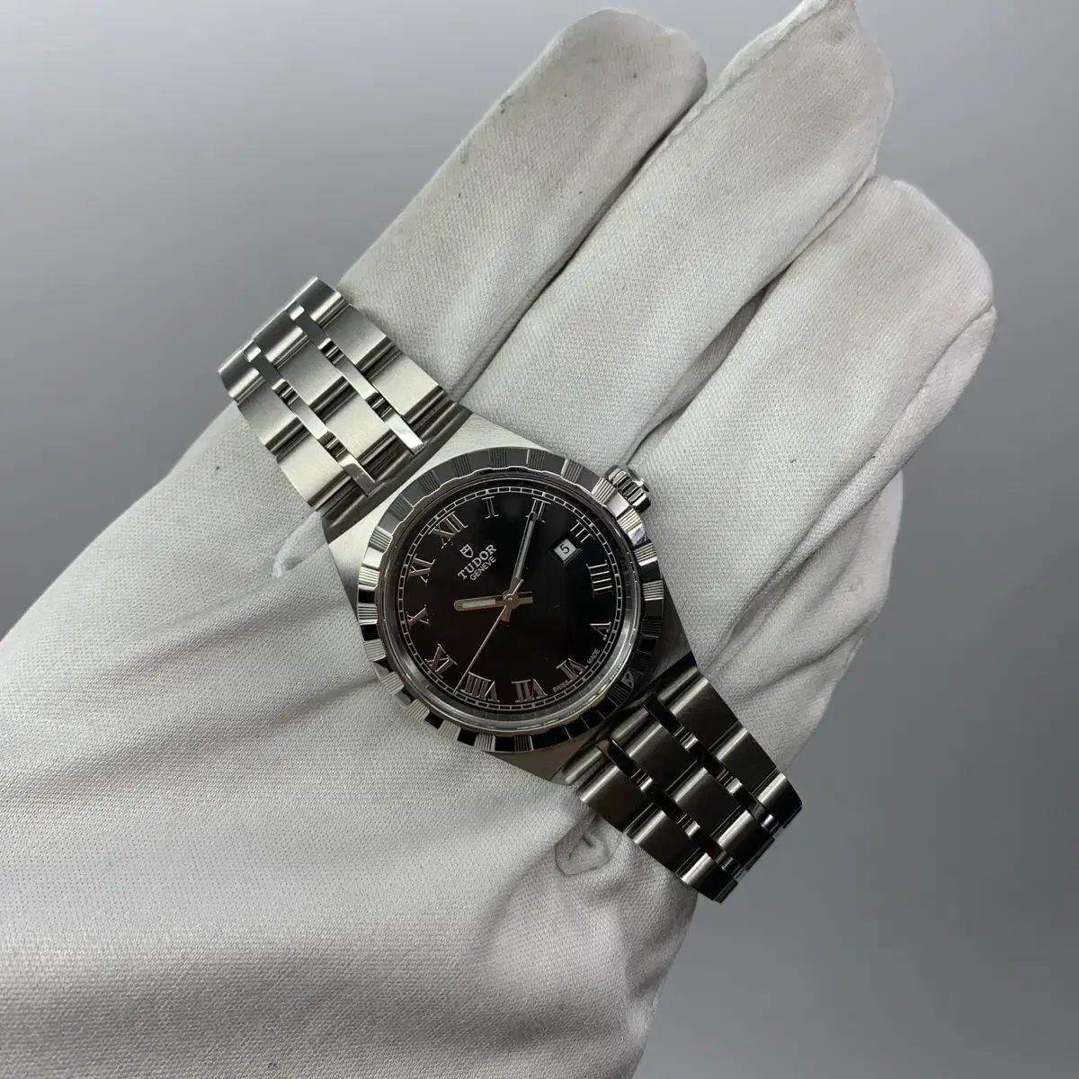 267001959 TUDOR チューダー ロイヤル ブラック ダイアル スチール 腕時計 28300