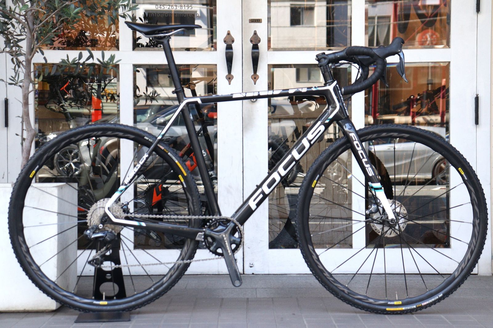フォーカス FOCUS マレス MARES CX 2018モデル Lサイズ シマノ アルテグラ R8050 MIX 11S カーボン シクロクロスバイク 【横浜店】