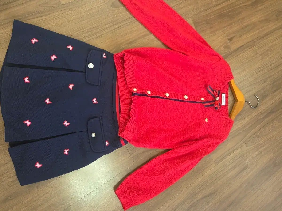 レディース アイ 服 カーディガン スカート セット