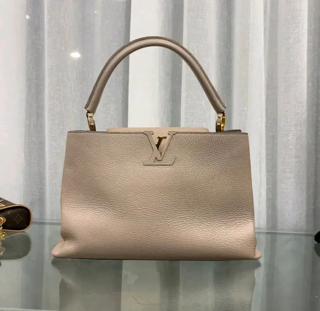 100% 正規品 / フルセット / BUNZANG Louis Vuitton ルイヴィトン カプシーヌバッグ ベージュ