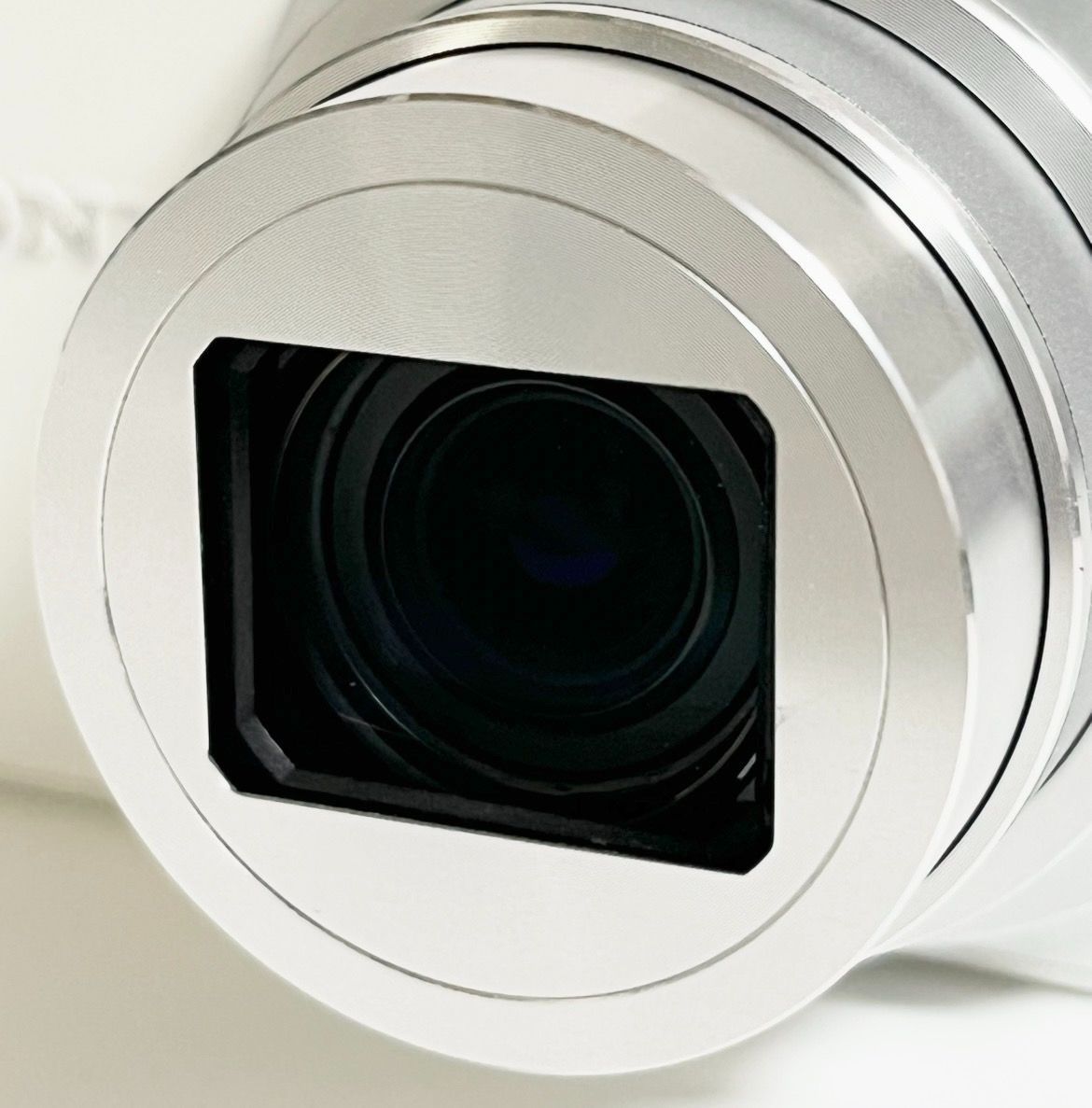 SONY ソニー コンパクトデジタルカメラ サイバーショット Cyber-Shot