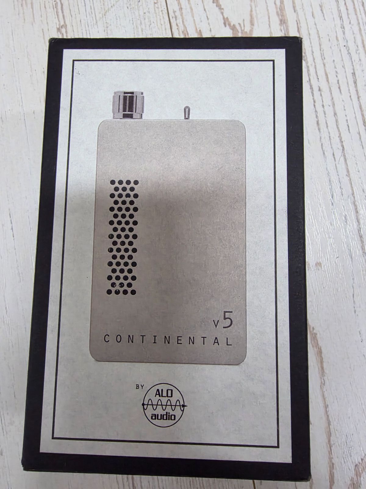 コンチネンタル V5 ポータブル チューブ アンプ