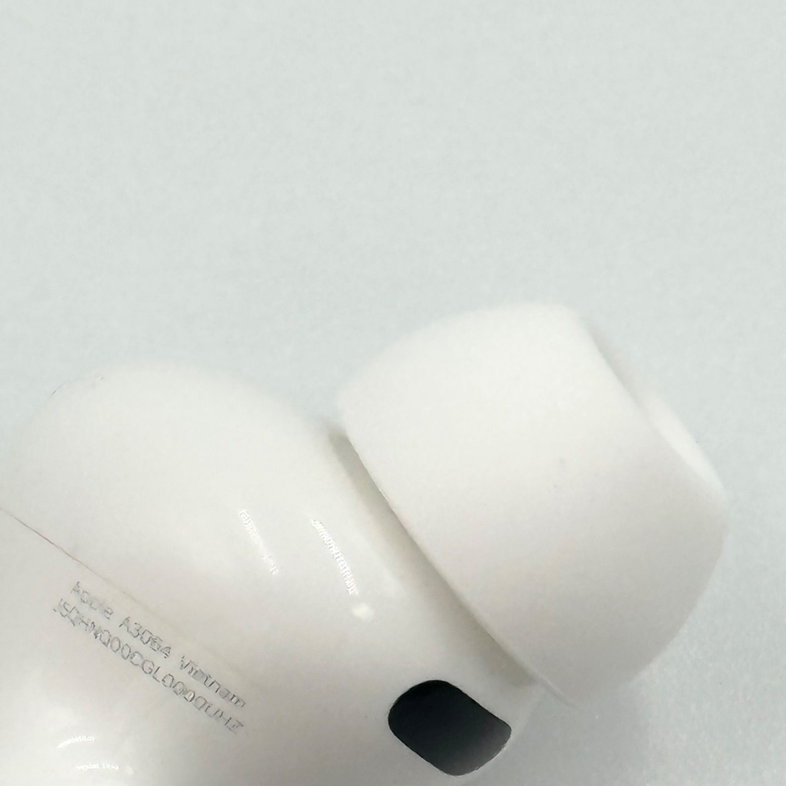Apple AirPods Pro 第3世代 左耳のみ A3064 正規品【24時間以内発送
