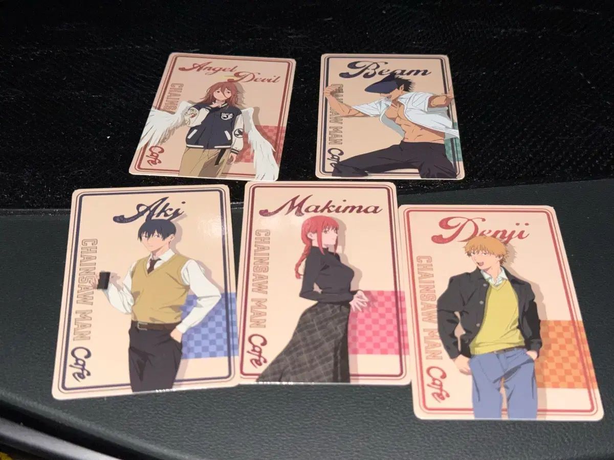 チェンソーマン カフェ 特典 カード マキマ 天使 アキ