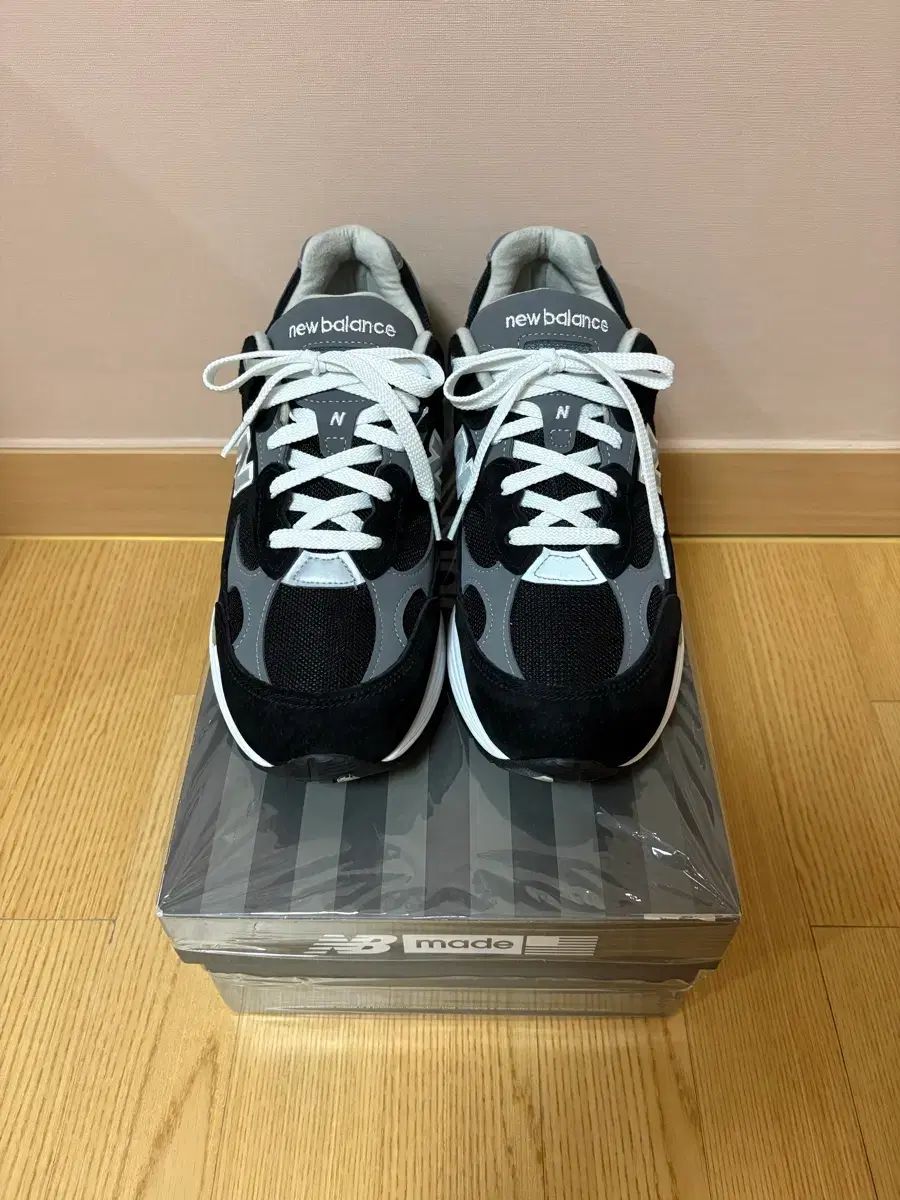 ニューバランス 992 ブラック 290