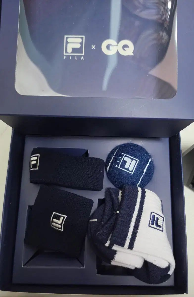 レア FILA x GQ コラボ リスト サポーター 靴下 テニス ボール セット