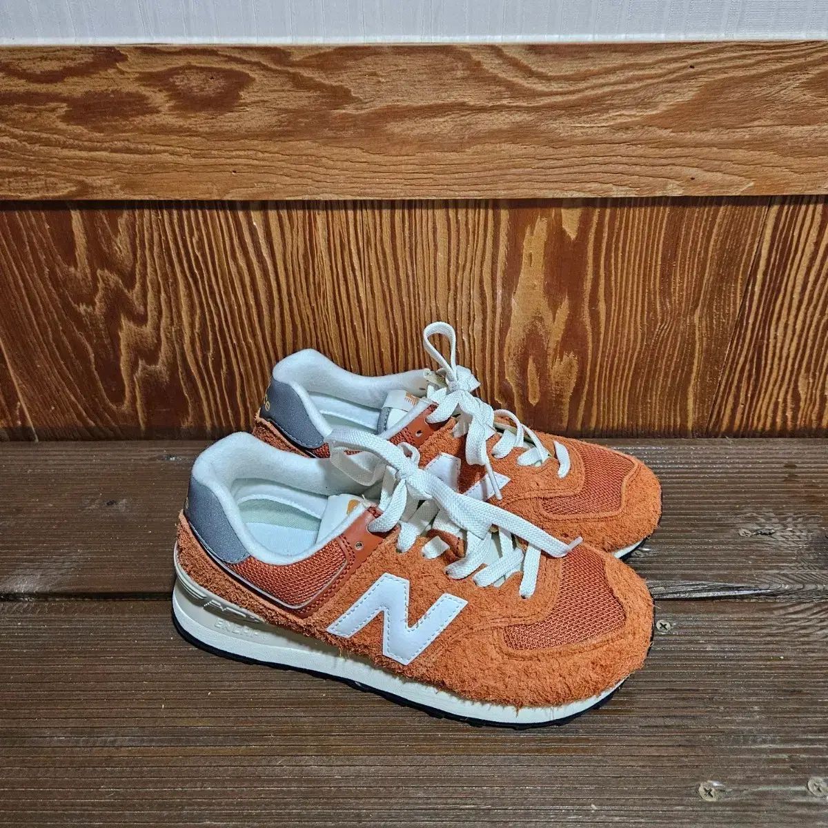 新品 ニューバランス 574 ヘリテージ オレンジ 225