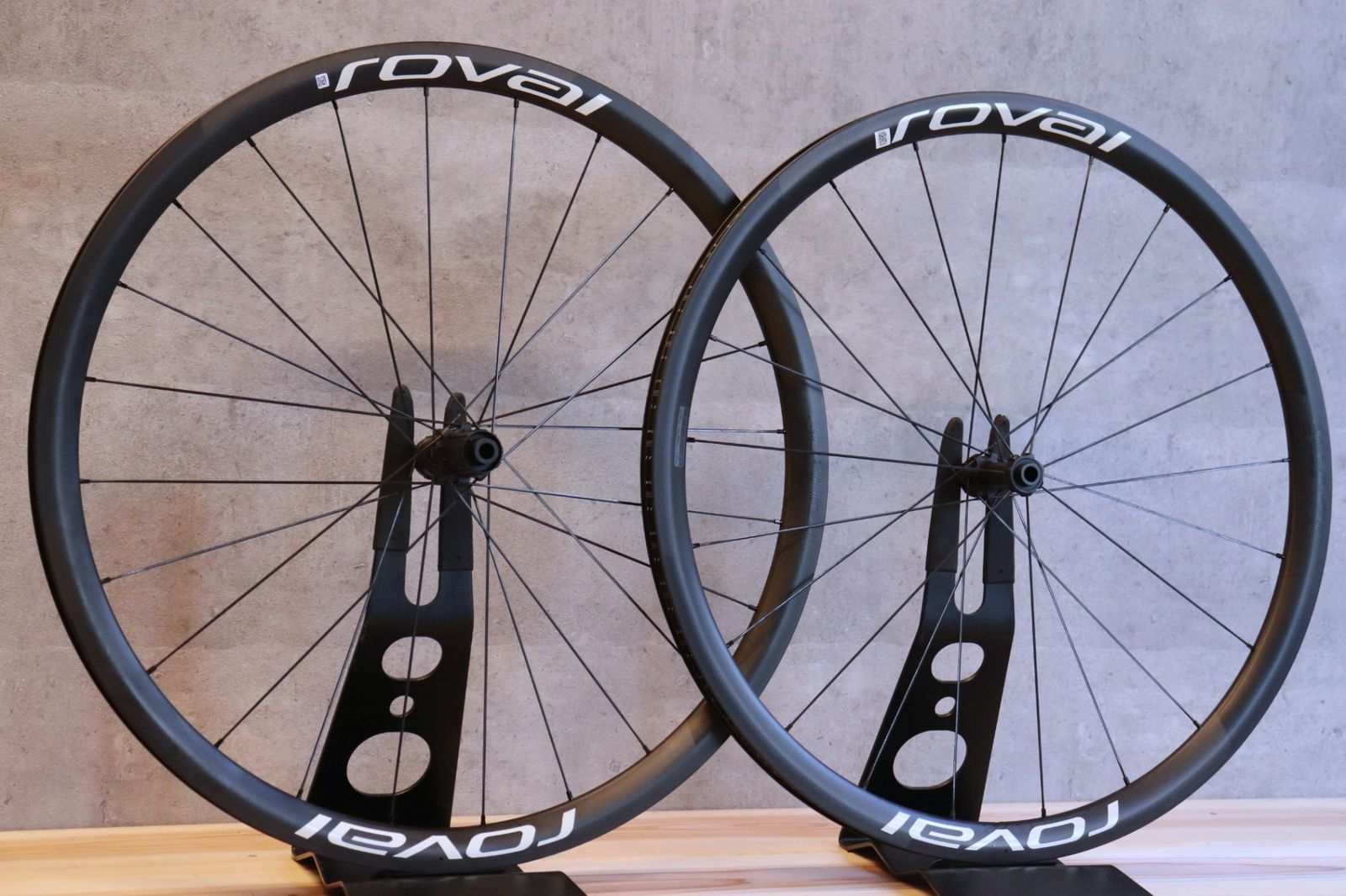 ロヴァール ROVAL アルピニスト ALPINIST CLX 2 カーボン チューブレス 