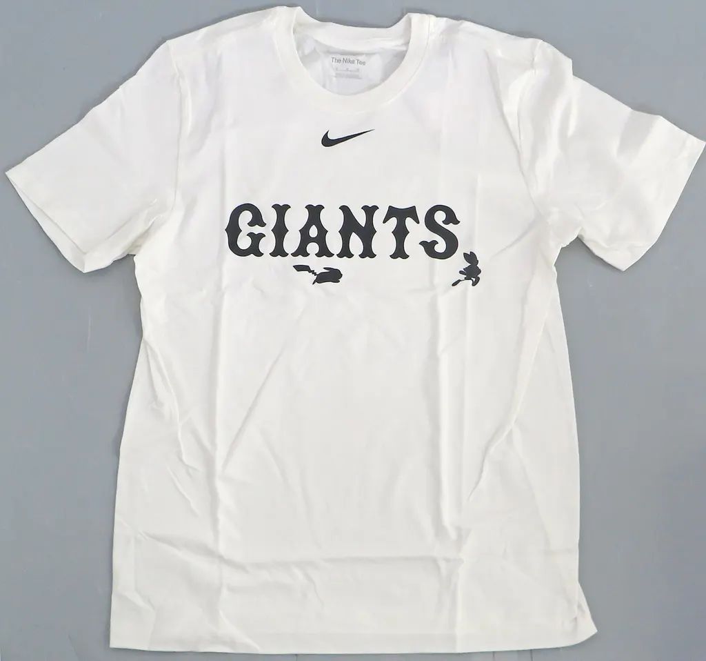 【中古】Tシャツ ピカチュウ＆ヒバニー(NIKE FAN GEAR) プラクティスTシャツ ホワイト Mサイズ 「読売ジャイアンツ×ポケモンベースボールフェスタ2026 ～30年の想いをボールに込めて～」