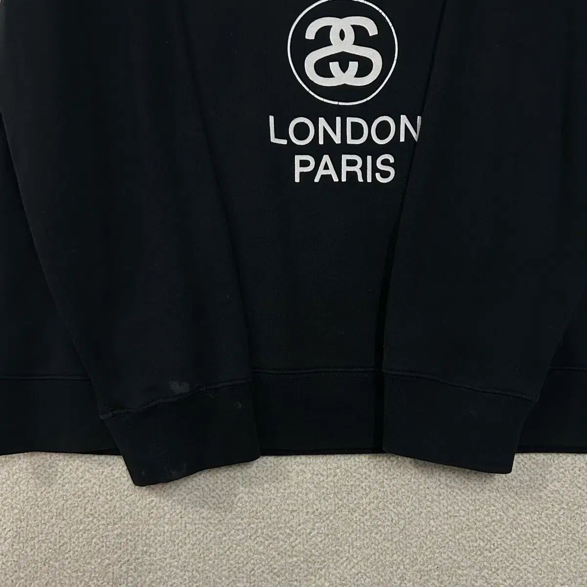 L) STUSSY ステューシー ワールドツアー クルーネック スウェット 