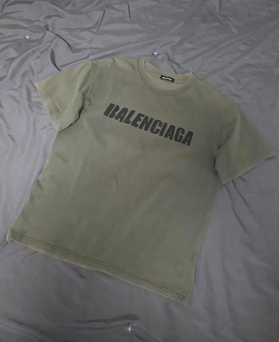 バレンシアガ 半袖 Tシャツ