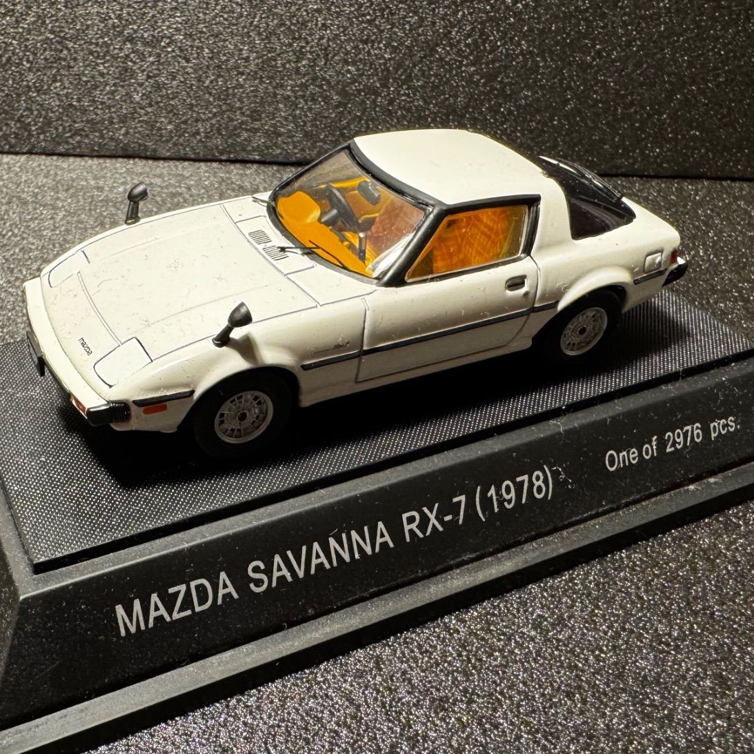 絶版 エブロ（EBBRO）1/43 マツダ サバンナ RX-7 (1978) - メルカリ