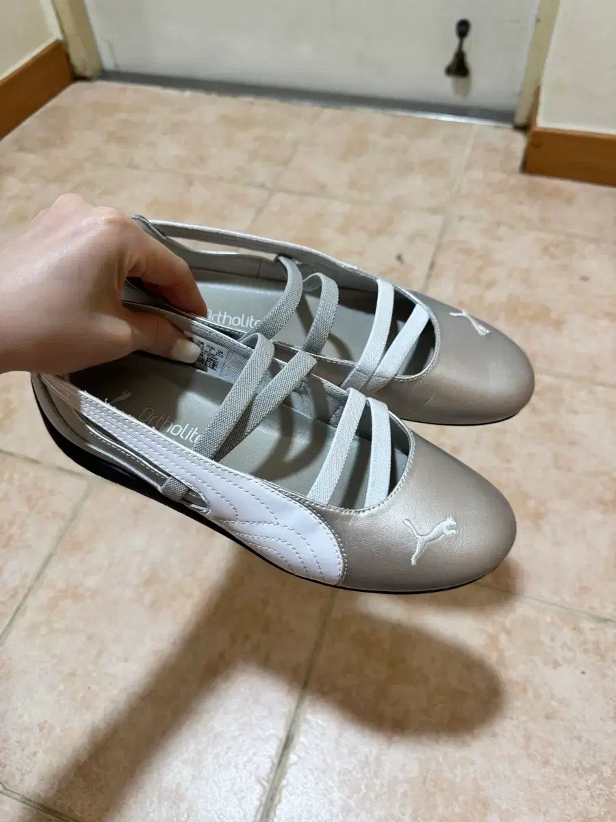 PUMA プーマ スピードキャット バレエ メタリック スニーカー シルバー