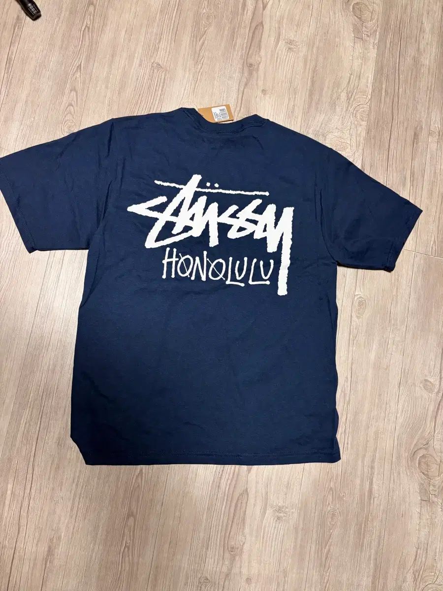 新品 STUSSY ホノルル ネイビー 半袖 Tシャツ
