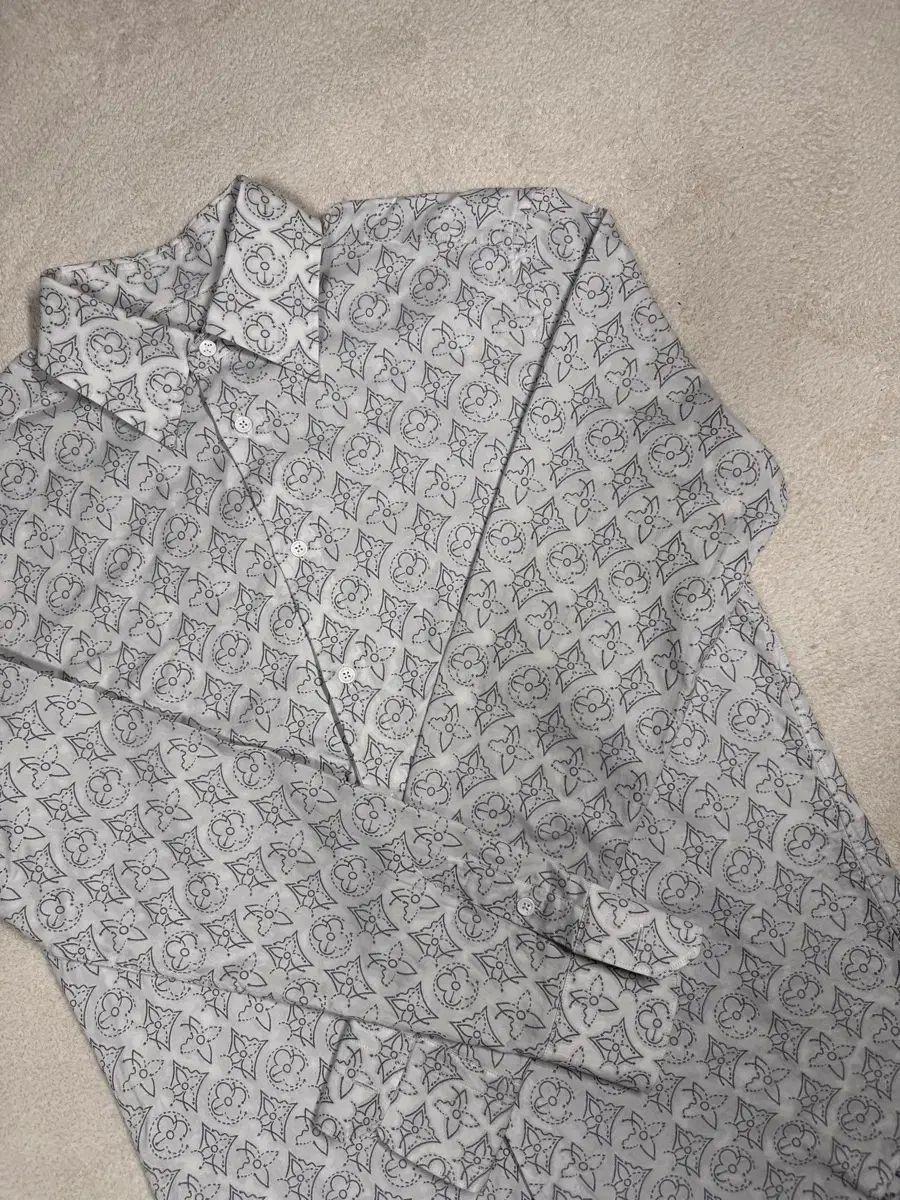 状態最高 Louis Vuitton フール モノグラム シャツ