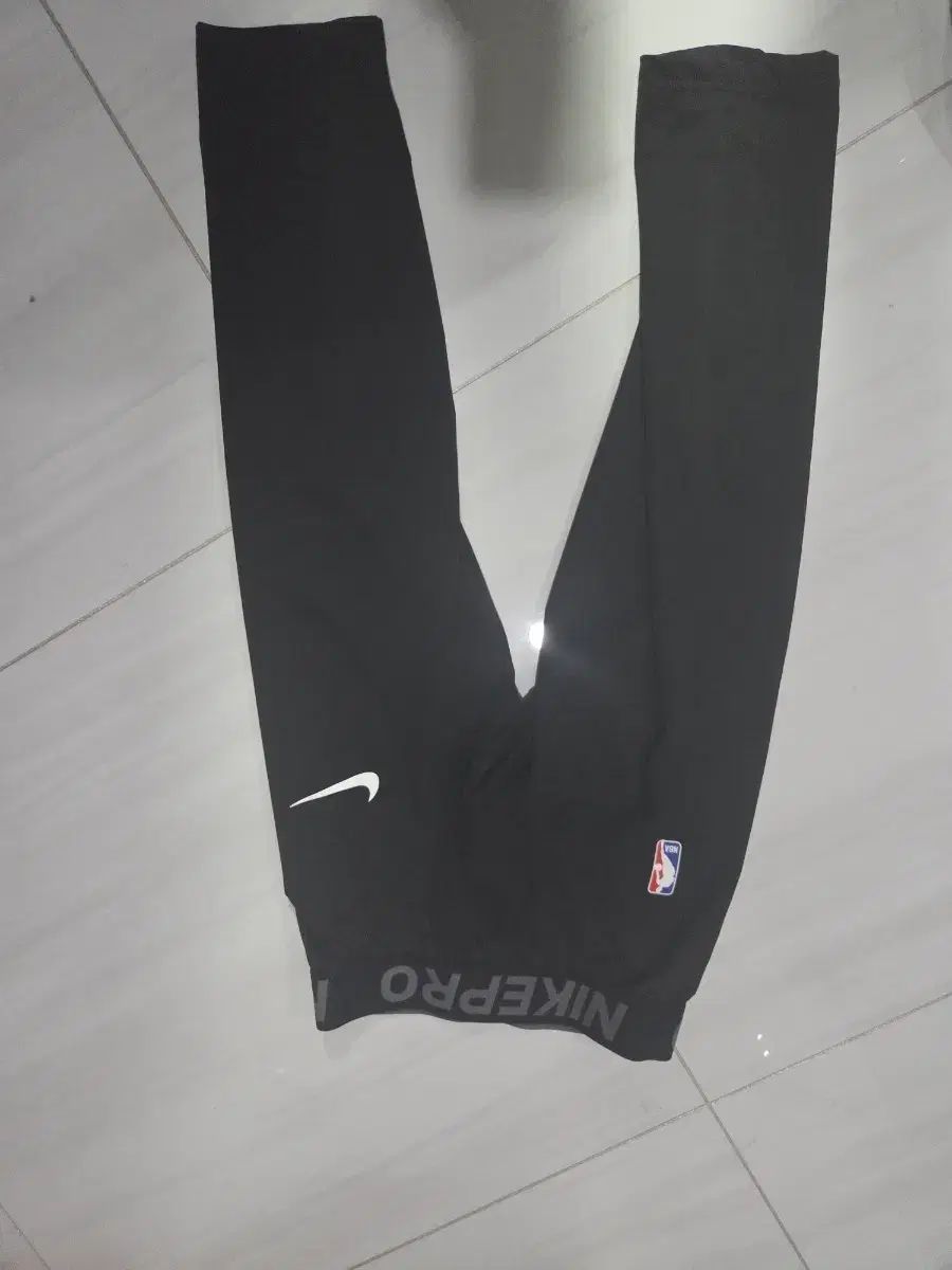 ナイキ プロ NBA レギンス ブラック L タイツ