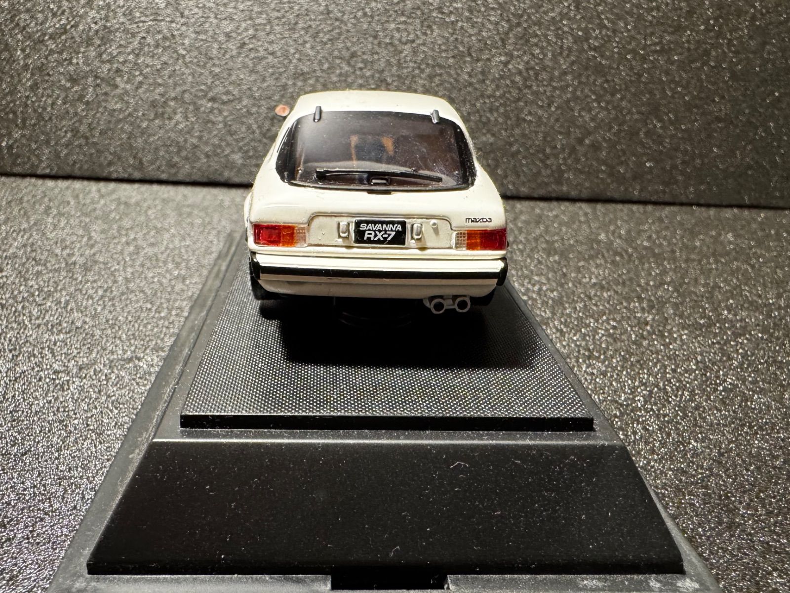 絶版 エブロ（EBBRO）1/43 マツダ サバンナ RX-7 (1978) - メルカリ
