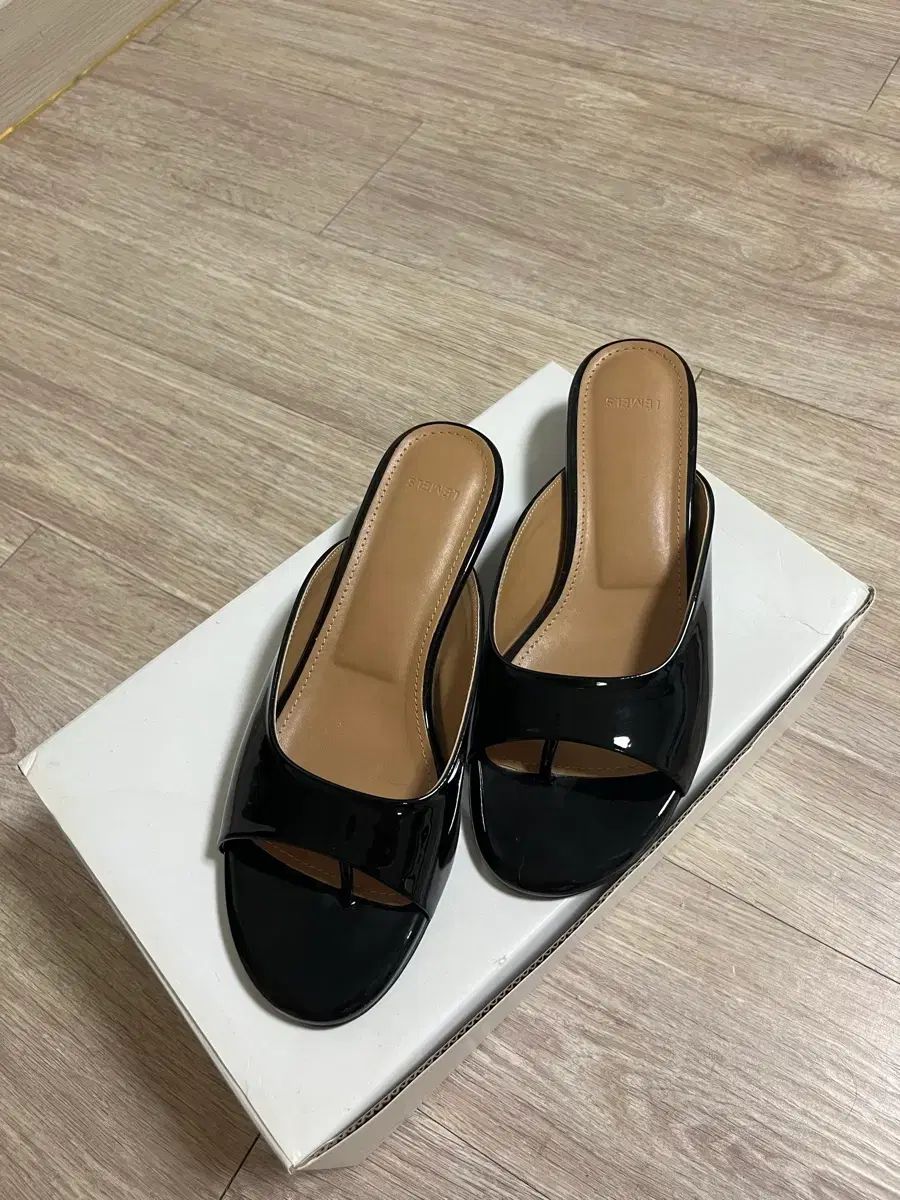 レメル ジーナ サンダル