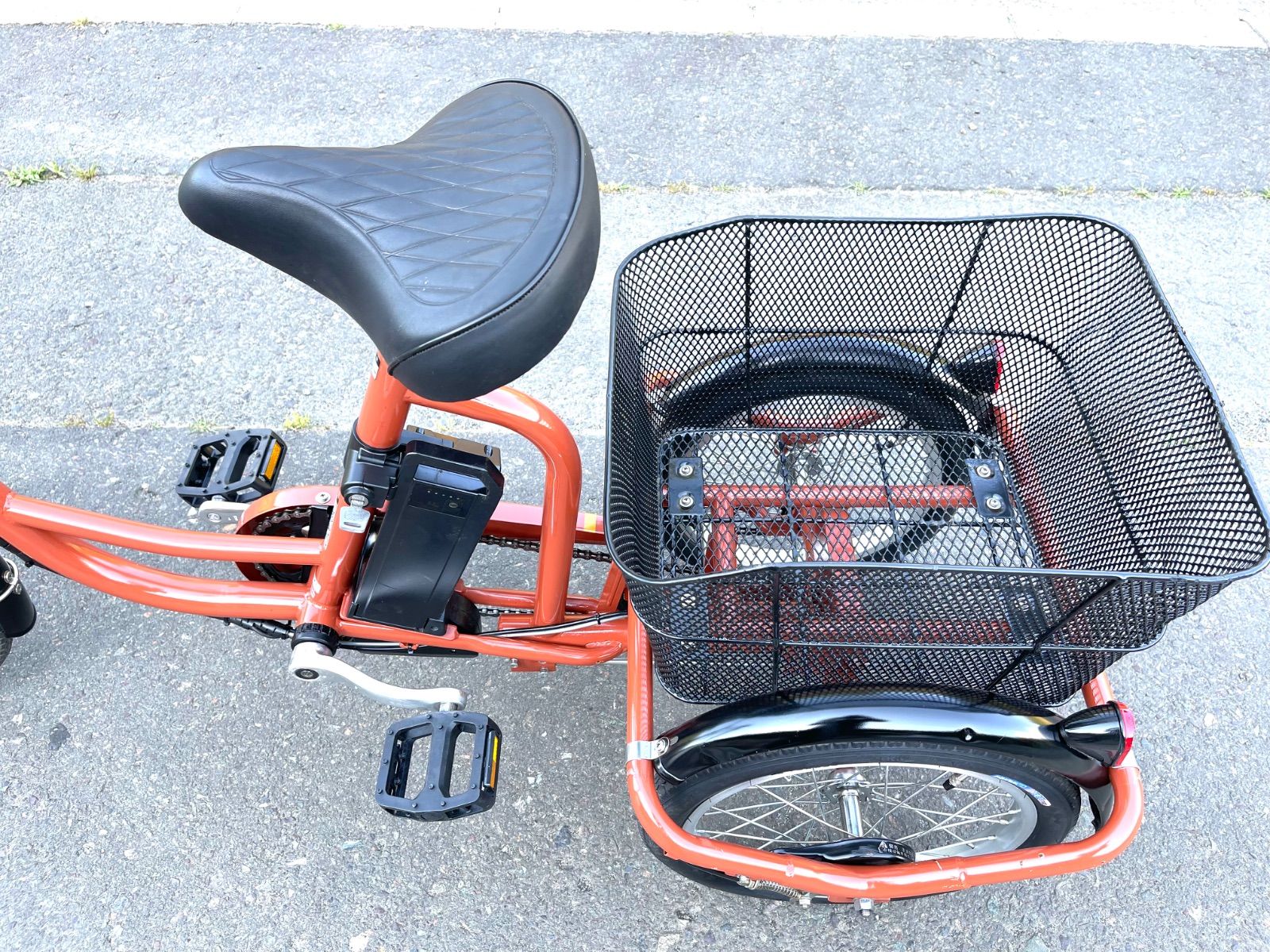 【美品・ジャンク】電動アシスト三輪自転車 TROIS（トワ）バッテリー100% 0379【動作確認済】送料無料 TROIS 電動アシスト三輪自転車 5.8Ah 電子