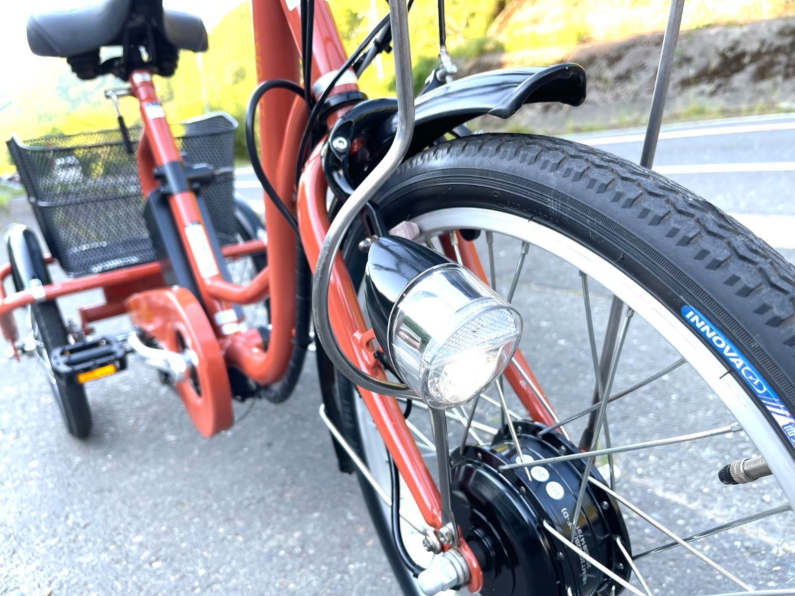 0379【動作確認済】送料無料 TROIS 電動アシスト三輪自転車 5.8Ah 電子