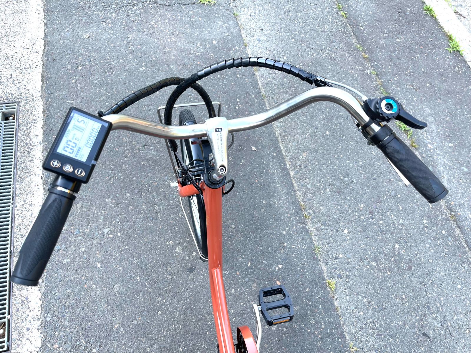 0379【動作確認済】送料無料 TROIS 電動アシスト三輪自転車 5.8Ah 電子