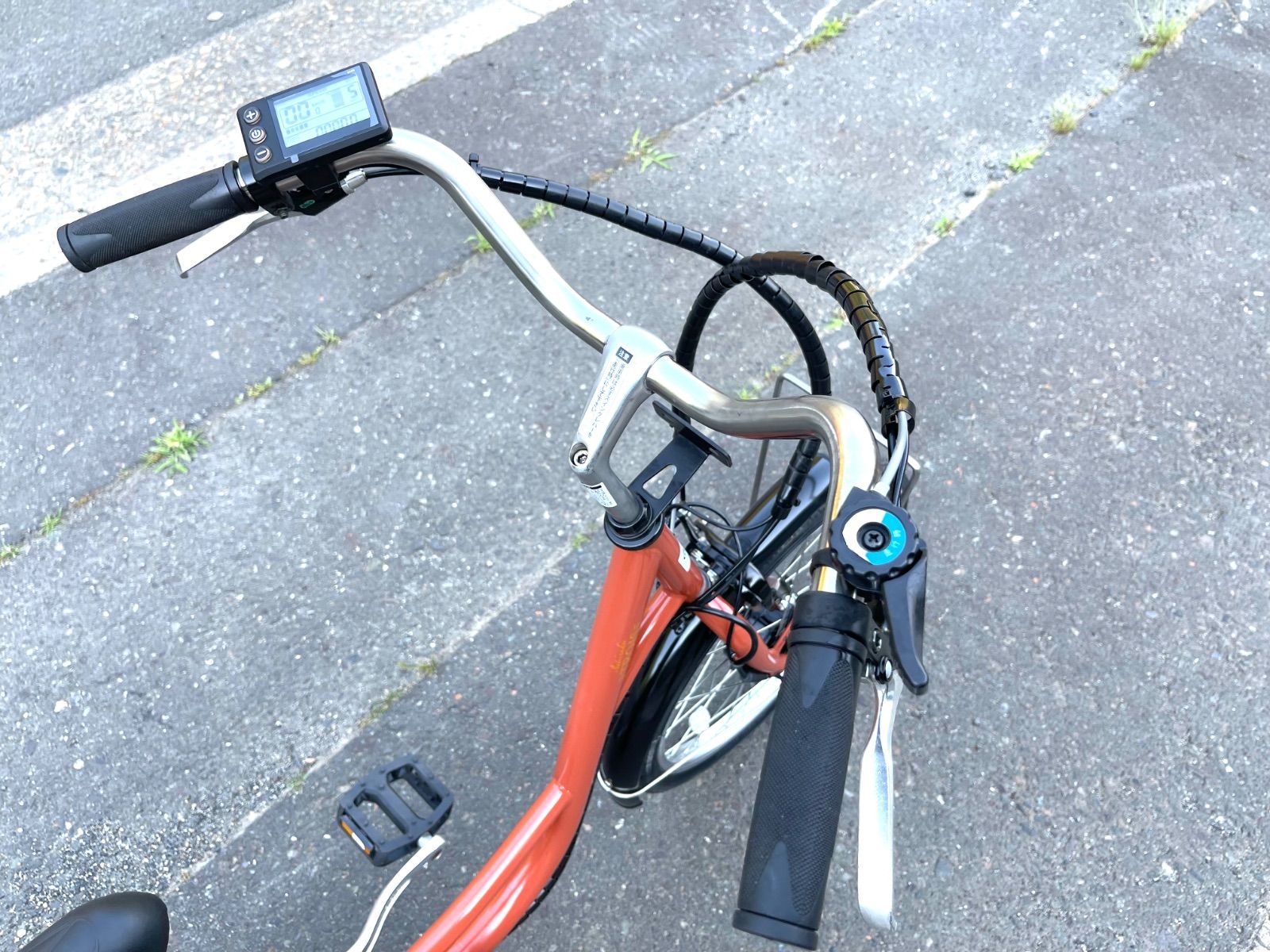 0379【動作確認済】送料無料 TROIS 電動アシスト三輪自転車 5.8Ah 電子