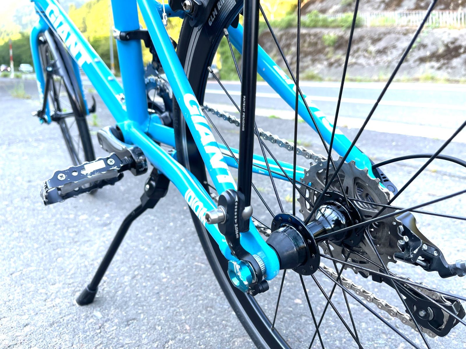 0383【即乘】送料無料 GIANT ミニベロ IDIOM M SHIMANO 2X9S 18速 小径