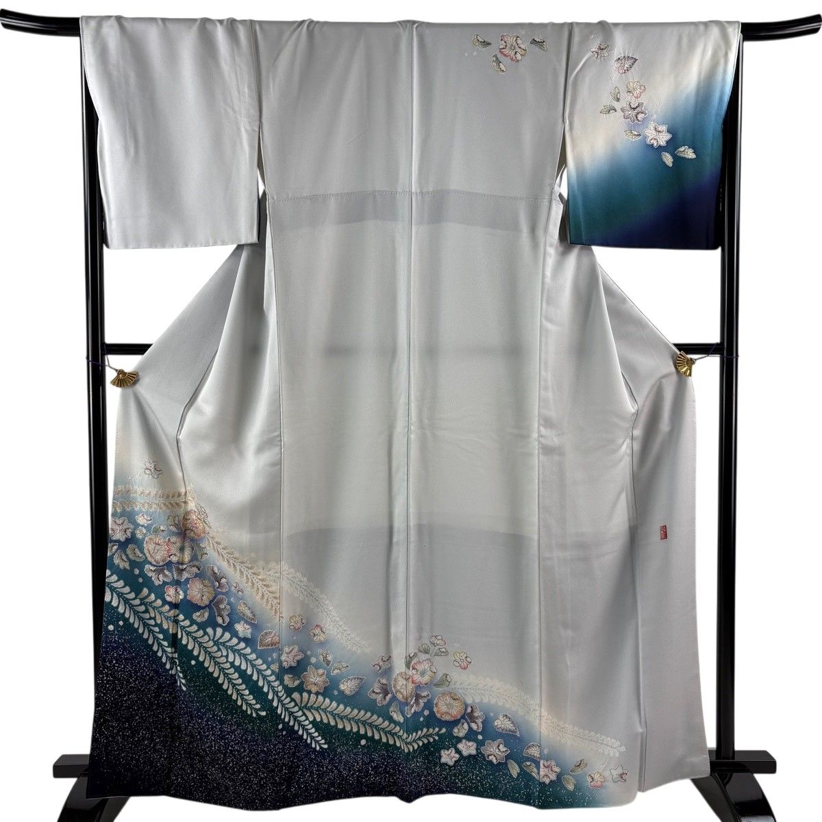 訪問着 身丈164.5cm 裄丈66cm M 袷 落款 辻が花 金彩 ぼかし 灰色 正絹 秀品 【中古】