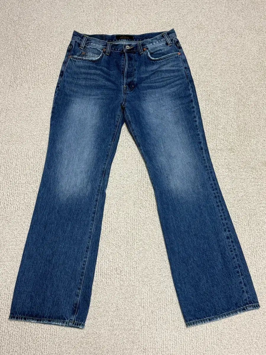 32 BIRDノート lot 713 セミフレア セミブーツカット デニム