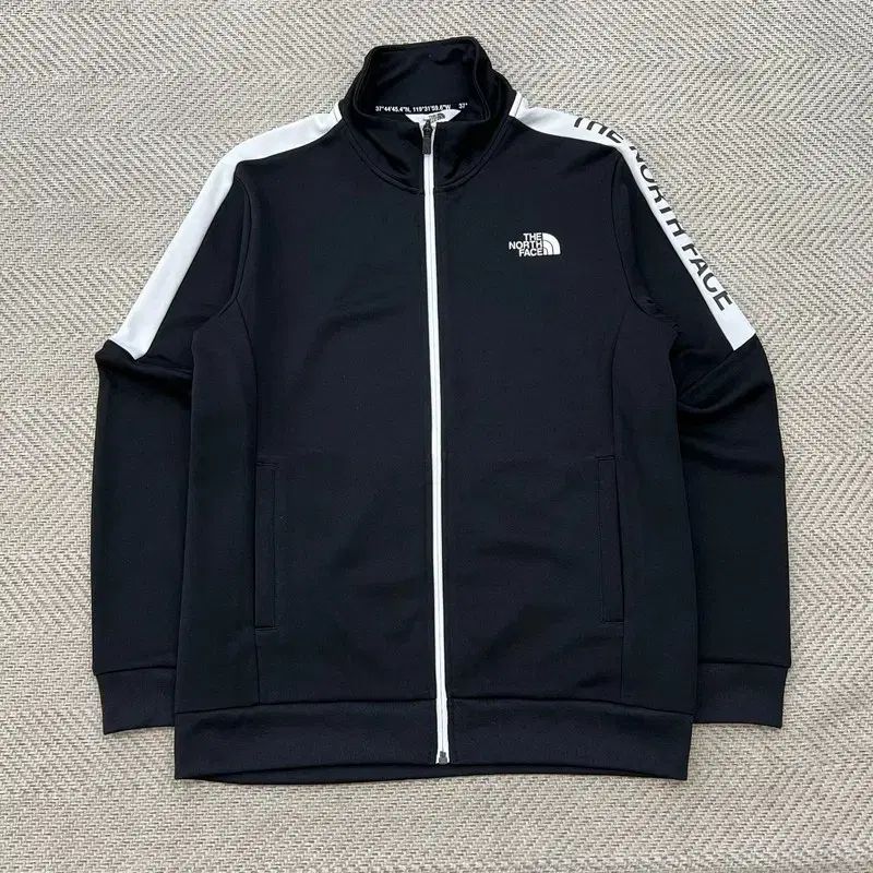THE NORTH FACE ザノースフェイス バイカラー トラックジャージ r3887