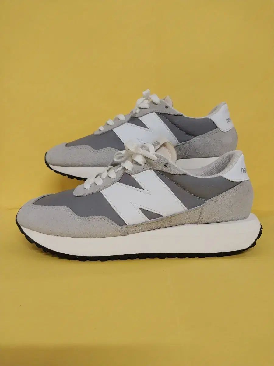 メンズ New Balance スニーカー (250)
