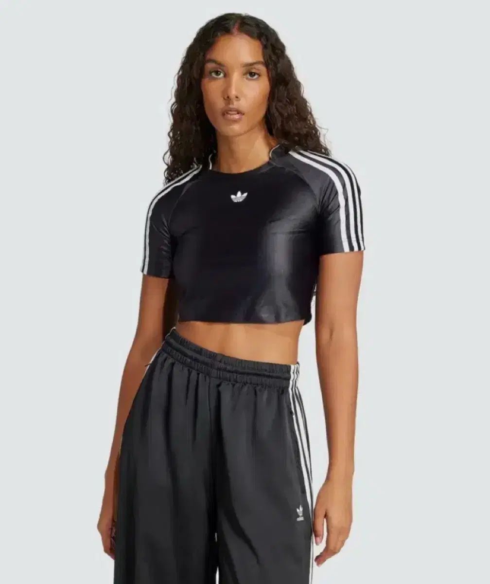 完売 商品 出品) adidas アディダス チームガイスト トップス JD0268
