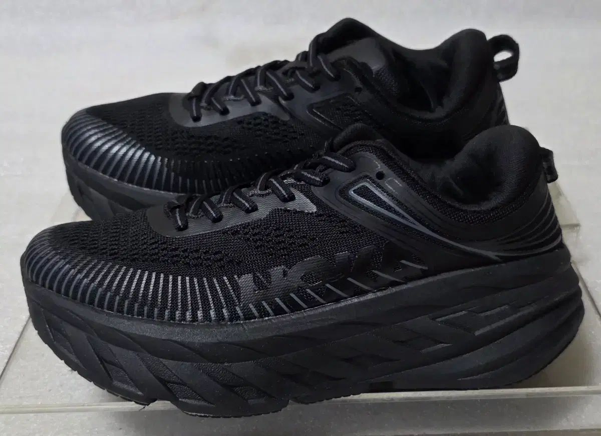HOKA ONE W BONDI 7 ランニングシューズ ジュエル JEWEL 220 225