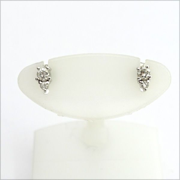 ◆Pt900 D0.07*2 プラチナ ダイヤ ピアス 両耳 【イヤリング/ピアス/アクセサリー】 ブランド【中古】