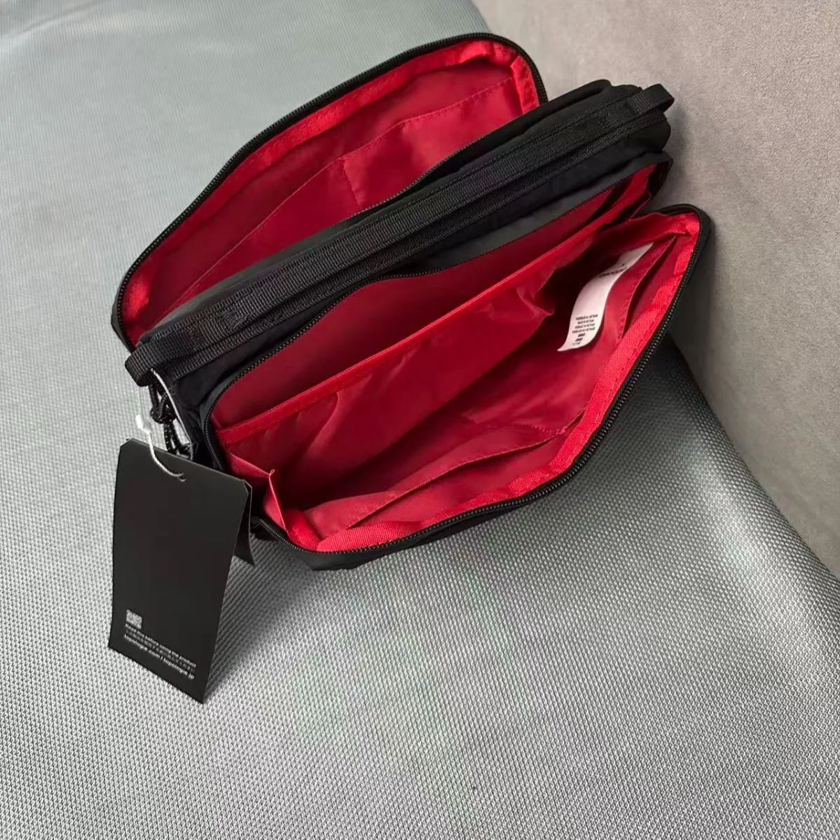 topologie ボトルサコッシュ ラージ　ストラップ付き TOPOLOGIE トポロジー Bottle Sacoche Large（ボトルサコッシュ ラージ