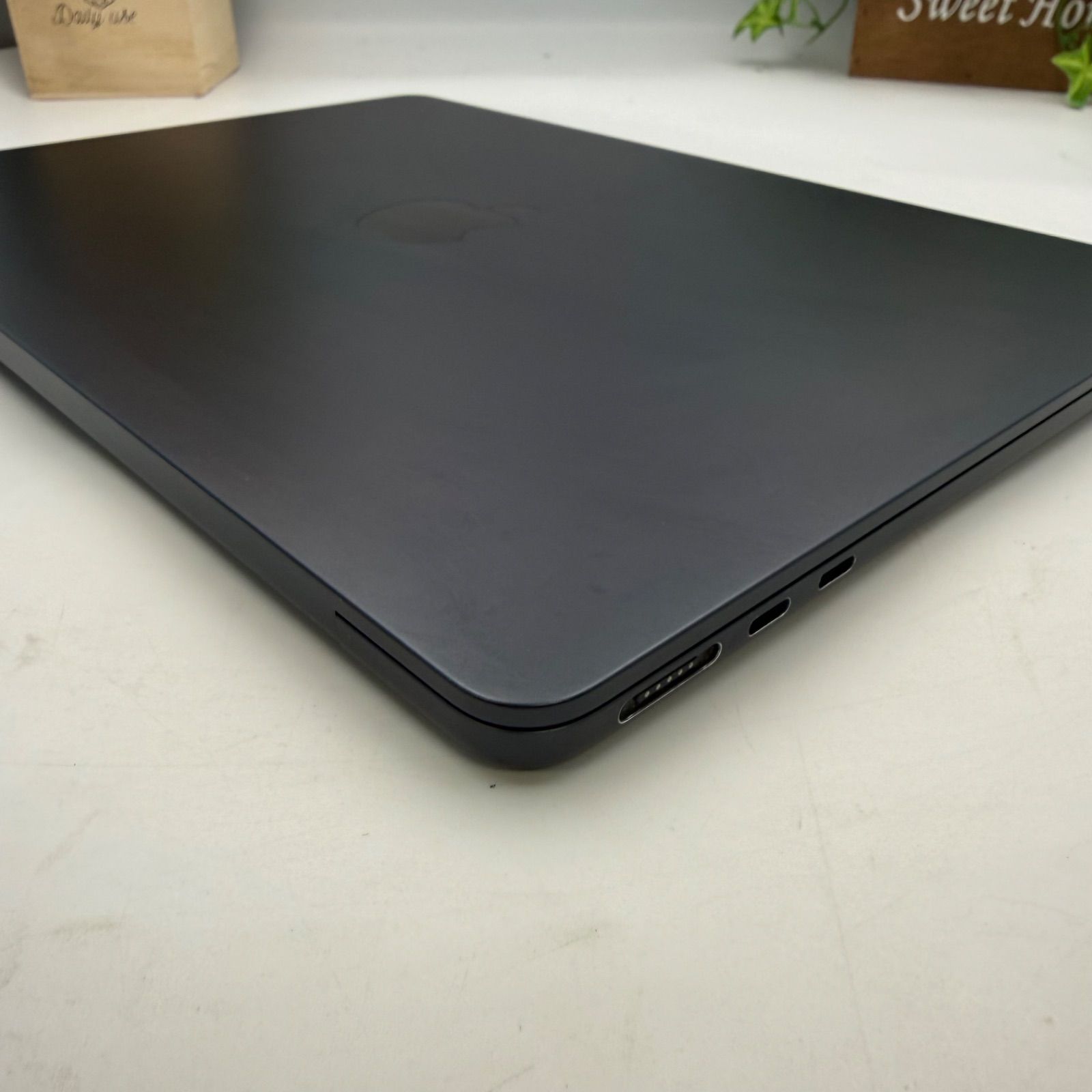 MacBook Air M2 24GB 512GB USキー 13.6