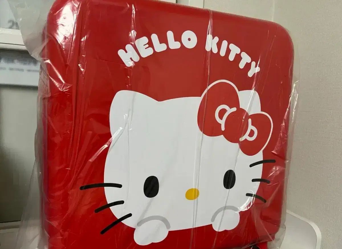 ハローキティ キャリアー 未開封新品